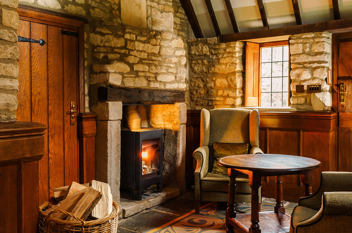 Suites & Signature Rooms