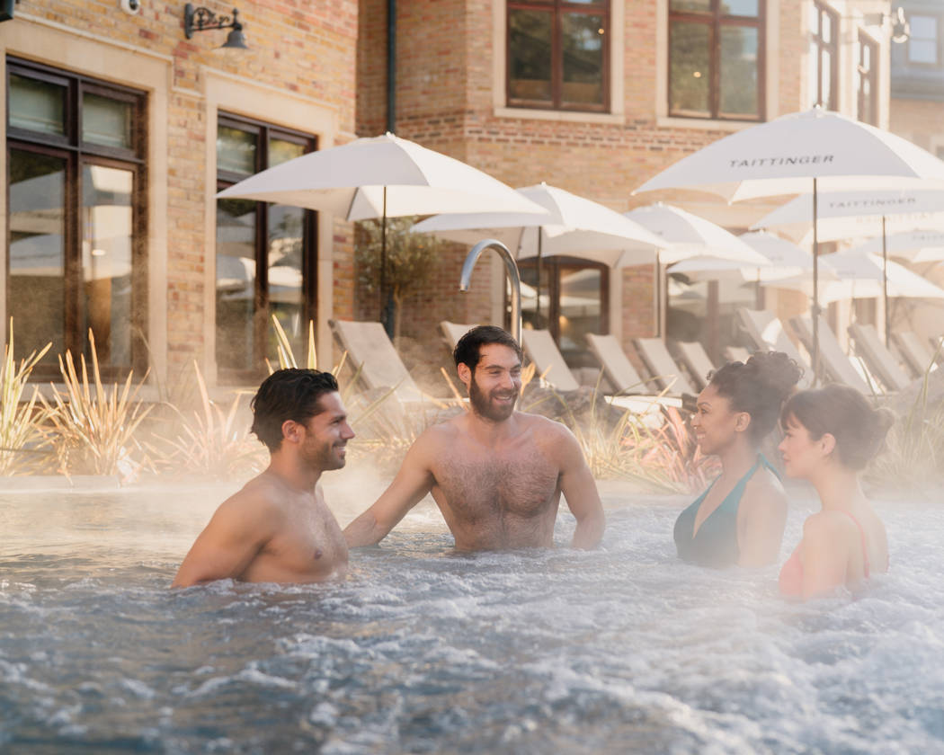 Hot tubs and steam rooms