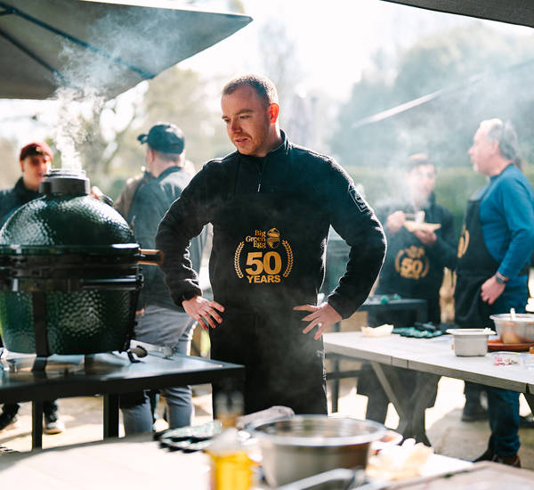 Big Green Egg barbecue: Smokehouse